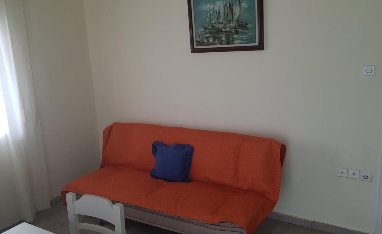 Central Apartments Eretria Εξωτερικό φωτογραφία