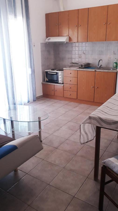 Central Apartments Eretria Εξωτερικό φωτογραφία