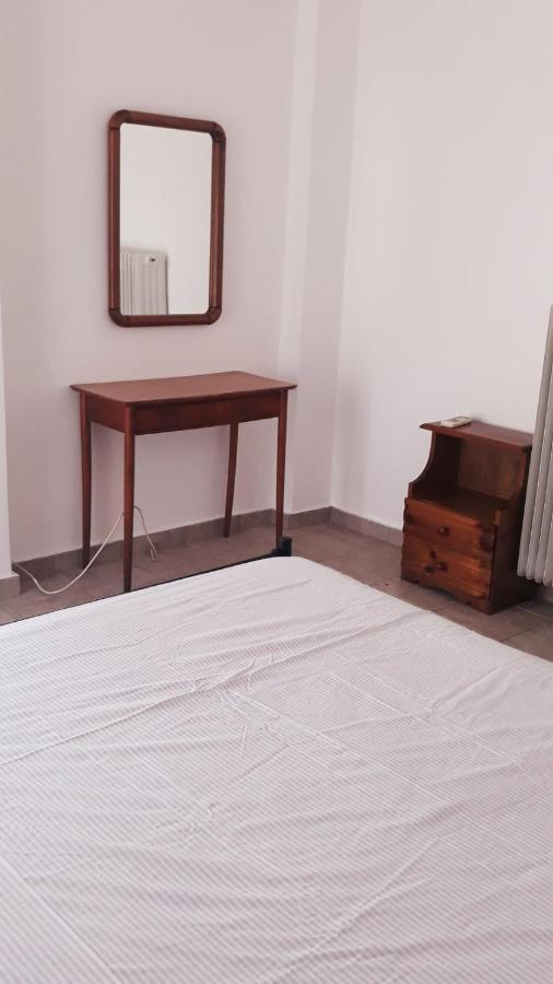 Central Apartments Eretria Εξωτερικό φωτογραφία