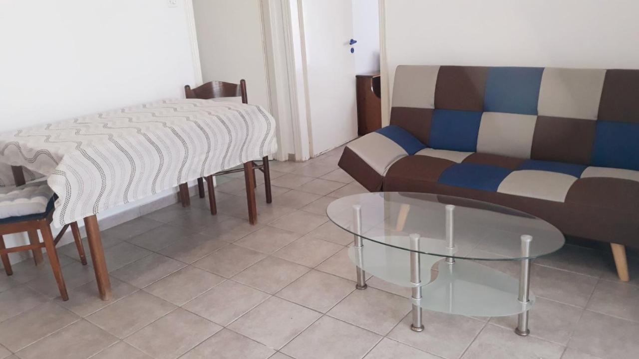 Central Apartments Eretria Εξωτερικό φωτογραφία