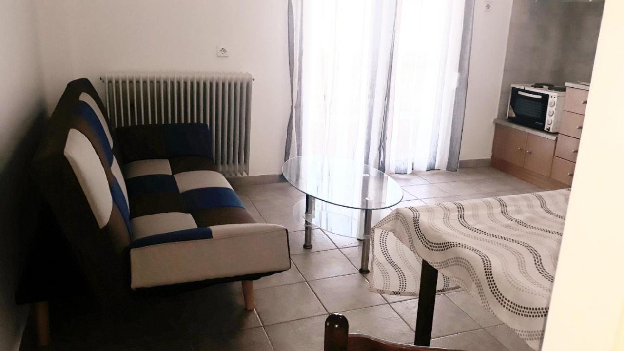 Central Apartments Eretria Εξωτερικό φωτογραφία