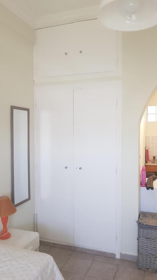 Central Apartments Eretria Εξωτερικό φωτογραφία