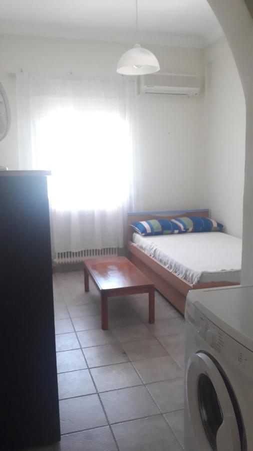 Central Apartments Eretria Εξωτερικό φωτογραφία