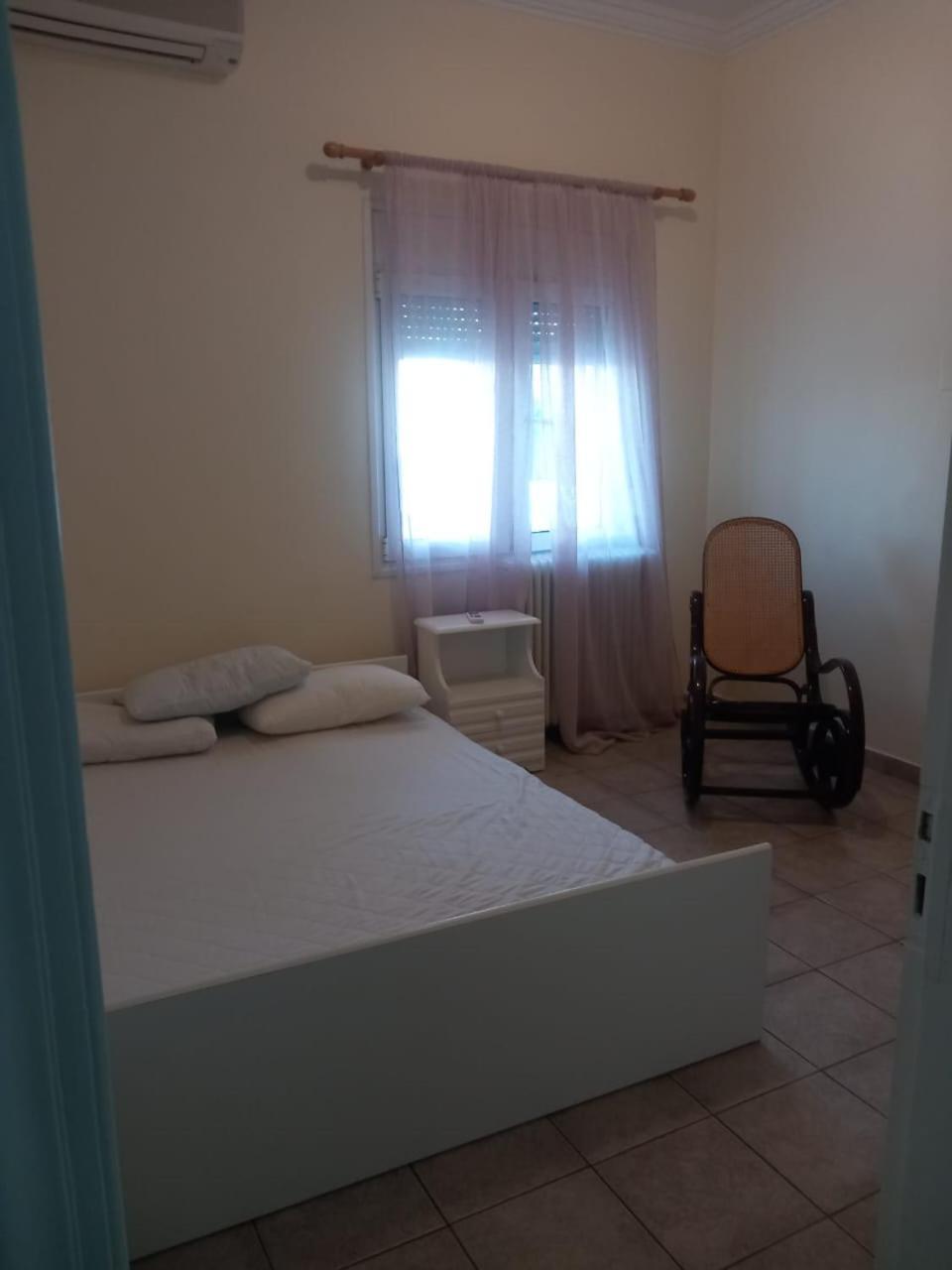 Central Apartments Eretria Εξωτερικό φωτογραφία