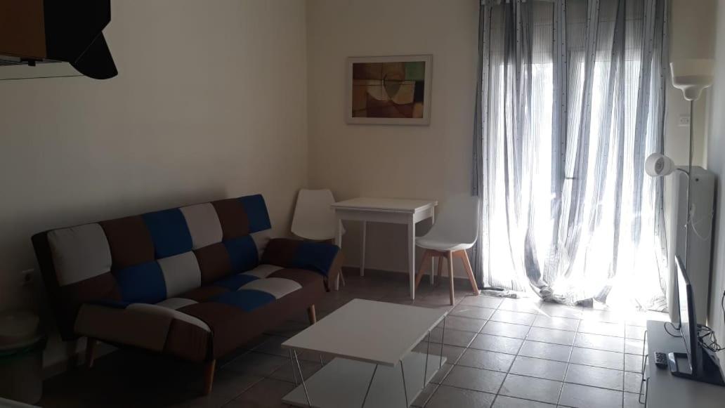 Central Apartments Eretria Εξωτερικό φωτογραφία