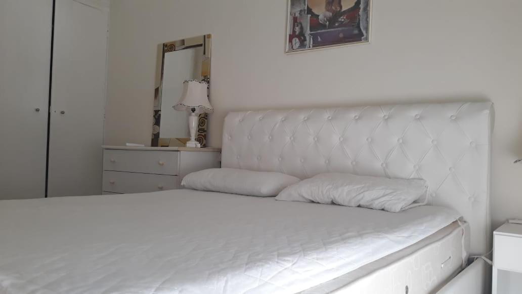 Central Apartments Eretria Εξωτερικό φωτογραφία