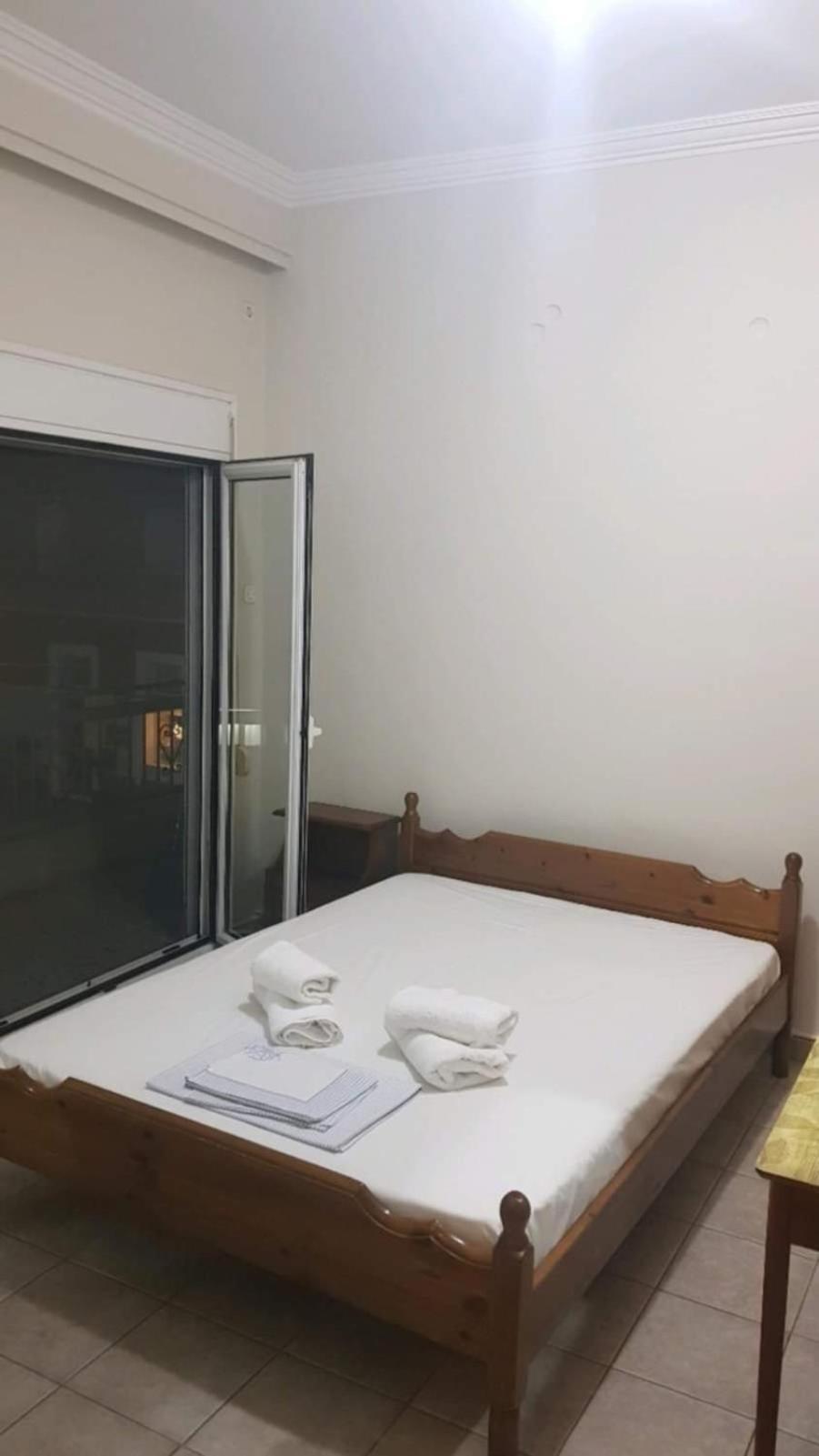 Central Apartments Eretria Εξωτερικό φωτογραφία