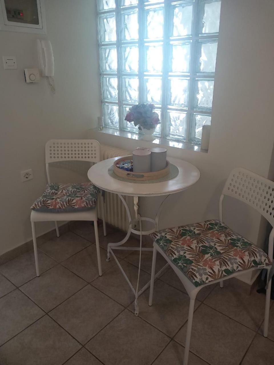 Central Apartments Eretria Εξωτερικό φωτογραφία